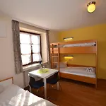 אכסניה Stiftsberg - Bildungs- Und Freizeitzentrum *