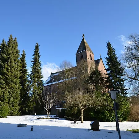 Stiftsberg - Bildungs- Und Freizeitzentrum Хостел Kyllburg