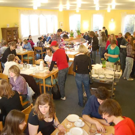 Stiftsberg - Bildungs- Und Freizeitzentrum Хостел