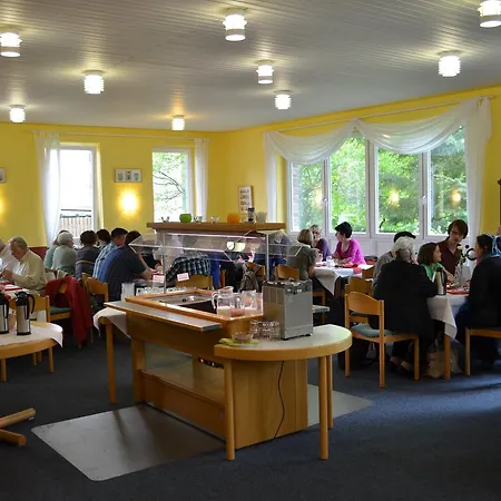 Stiftsberg - Bildungs- Und Freizeitzentrum 호스텔 Kyllburg