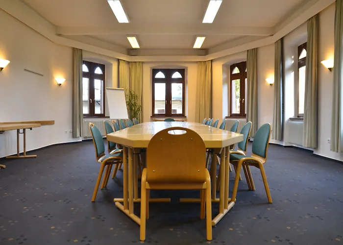 Stiftsberg - Bildungs- Und Freizeitzentrum Vandrarhem