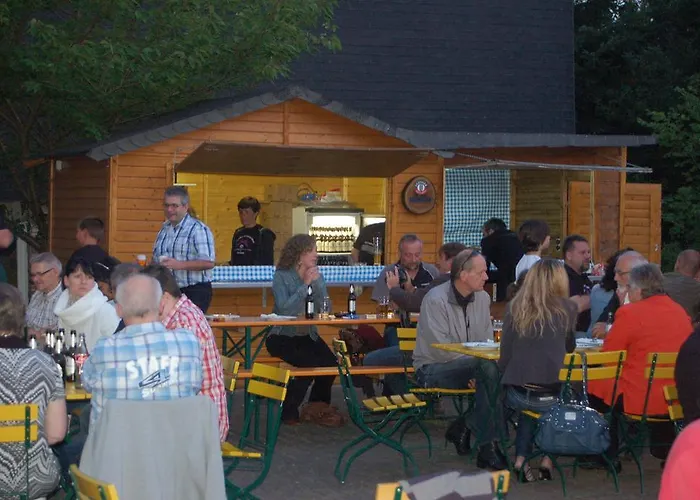 Vandrarhem Stiftsberg - Bildungs- Und Freizeitzentrum *