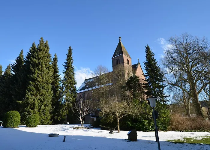 Stiftsberg - Bildungs- Und Freizeitzentrum Vandrarhem Kyllburg