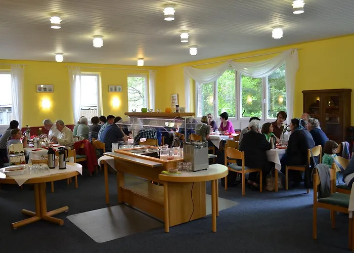 Stiftsberg - Bildungs- Und Freizeitzentrum Vandrarhem Kyllburg